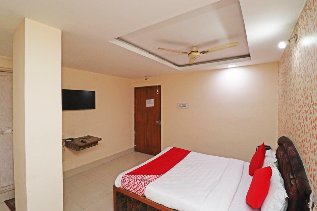 Hôtel Oyo 39838 Riverside à Bilāspur Extérieur photo